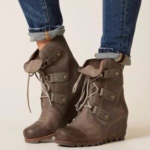 Sorel Joan of Arctic Leather Wedge Boot Tobacco Brown Leather Lace-Up Size 6.5